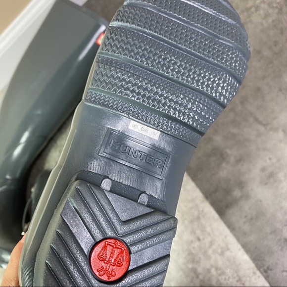 NEW Hunter Originas Tall Gloss Rain Boot in Grey - Picture 8 of 8